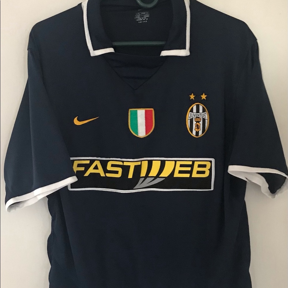 RARE Nike 2003/04 Juventus Away Kit
